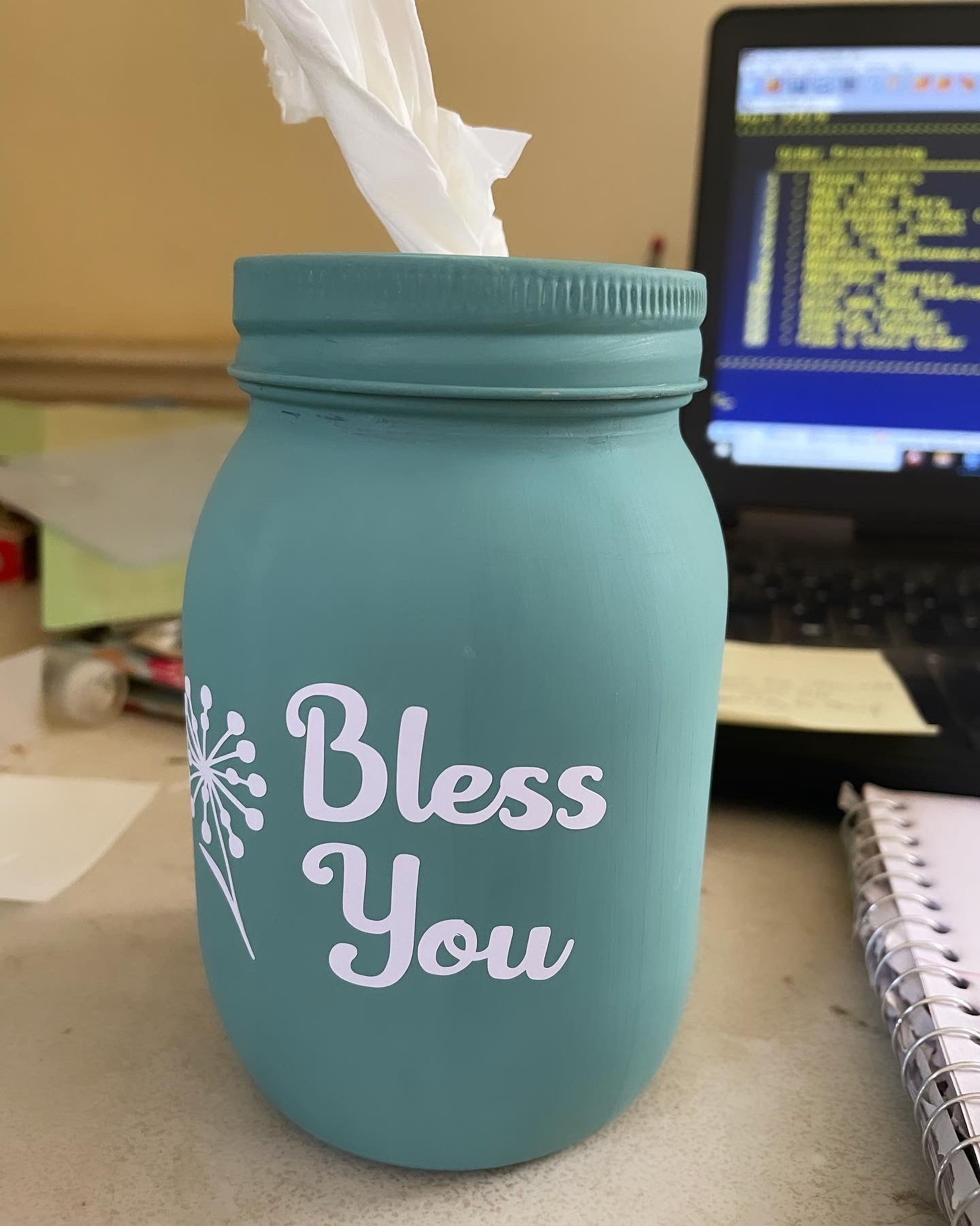Tissue jar