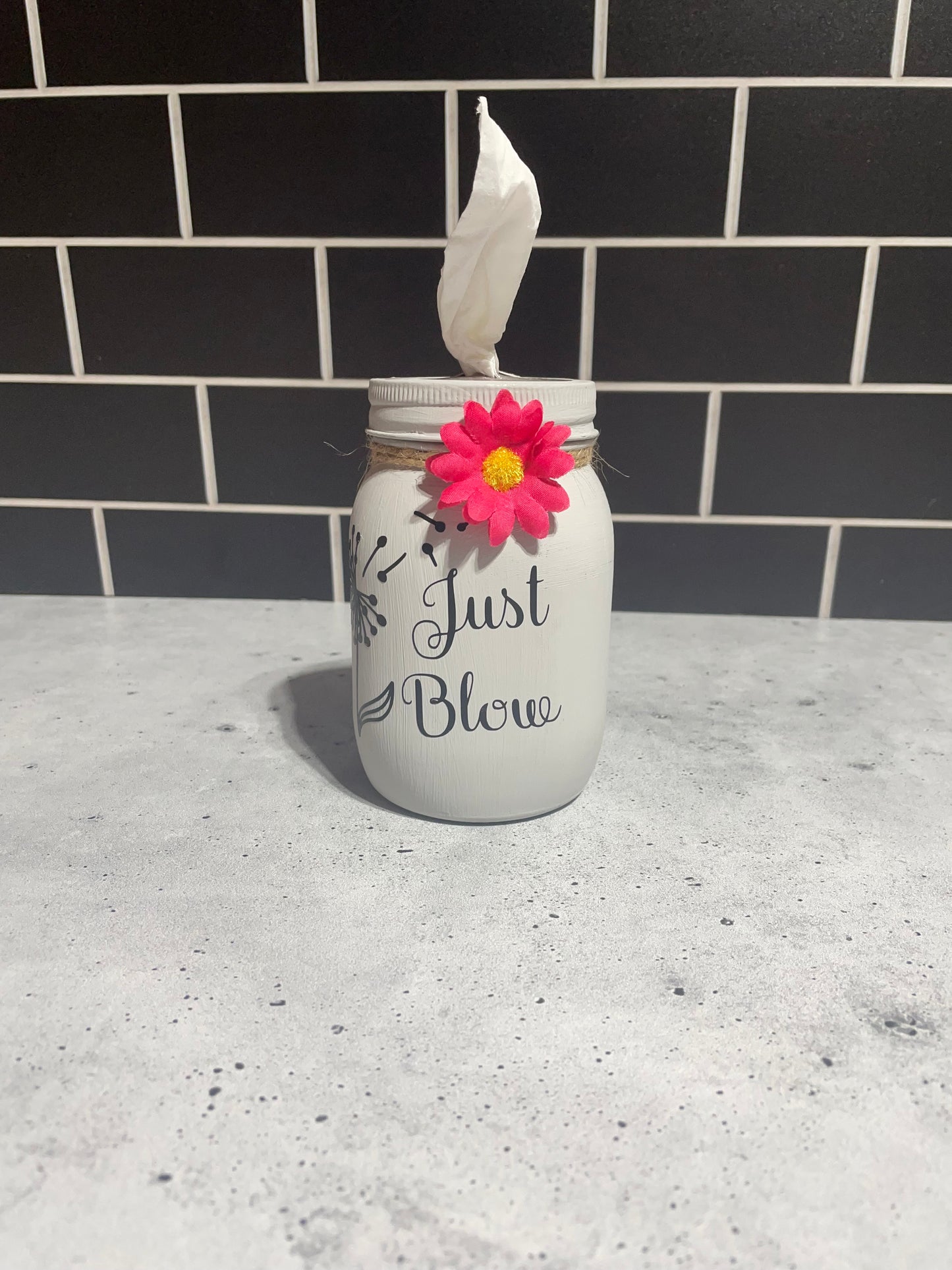 Tissue jar